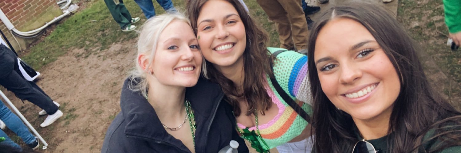 Reakes_Carly's profile banner image