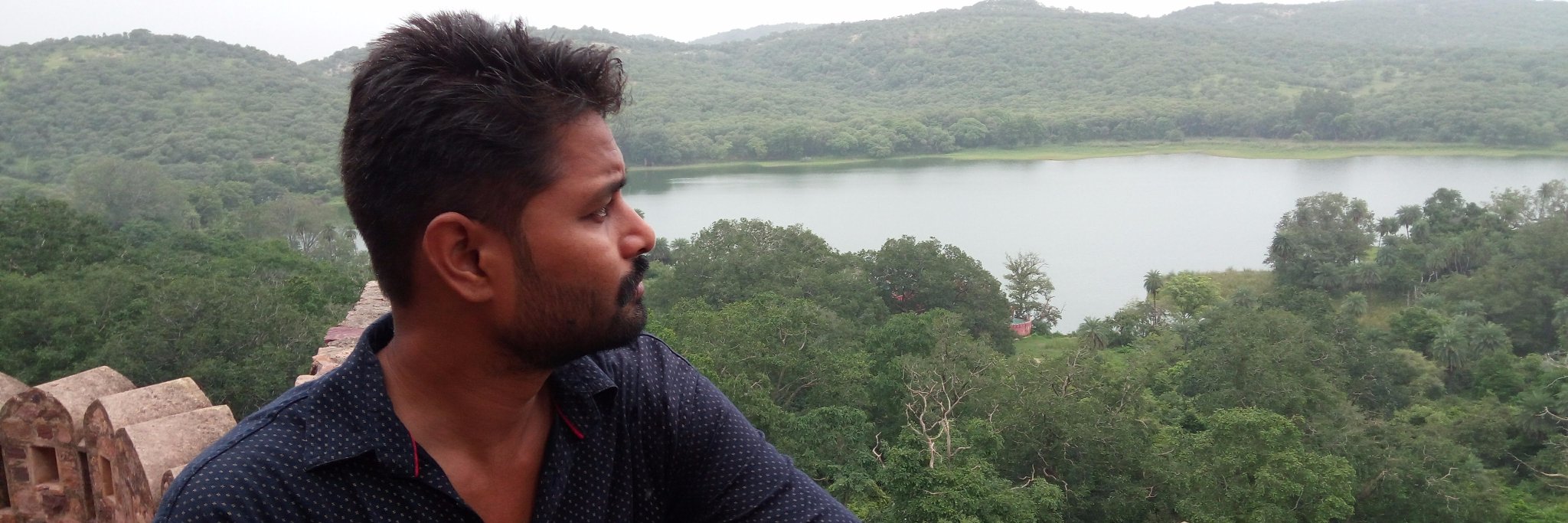 iamvkshrivstv's profile banner image