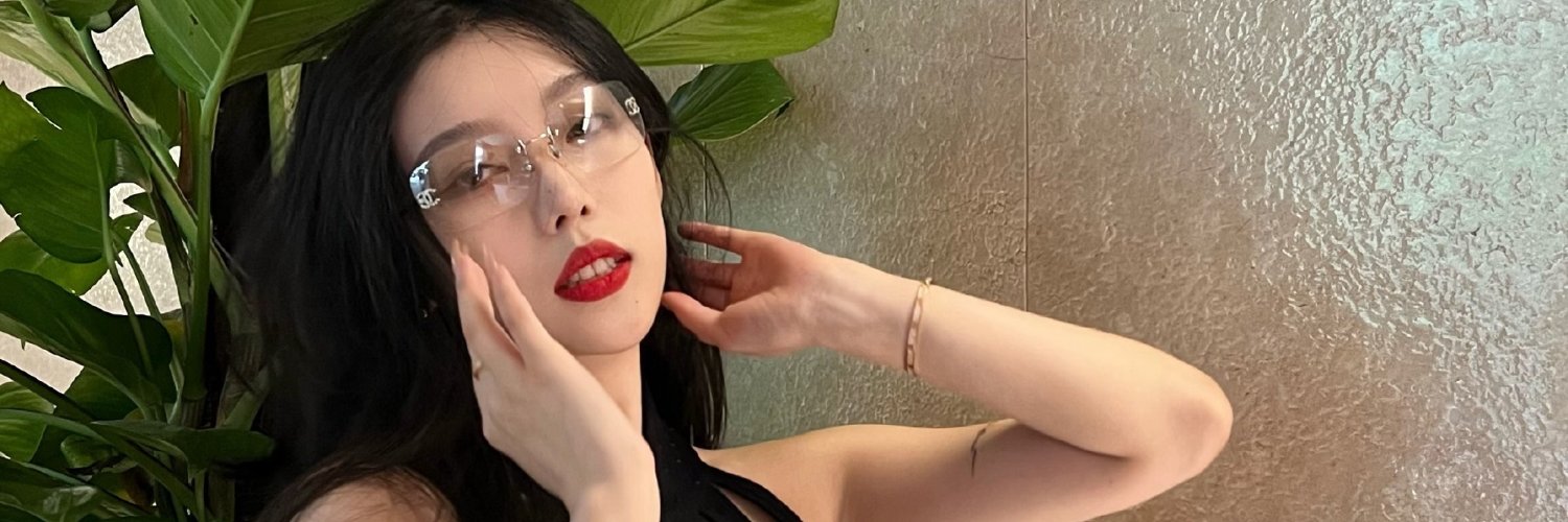 mayloo17's profile banner image