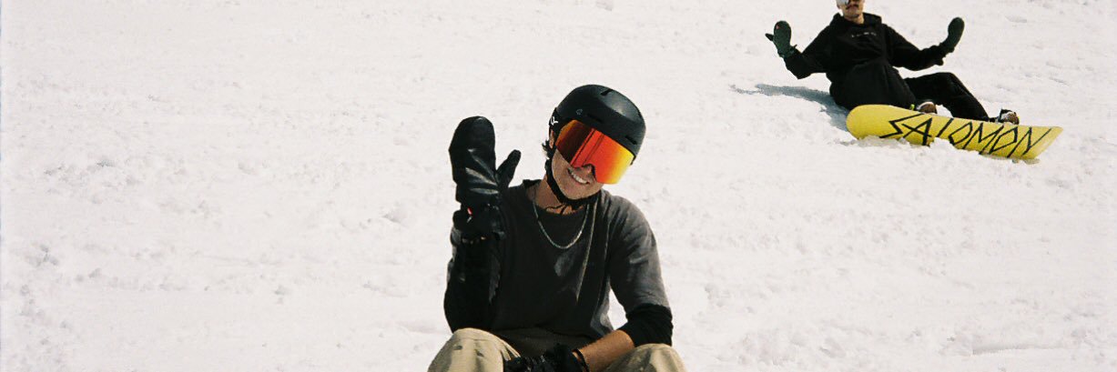 albzy's profile banner image