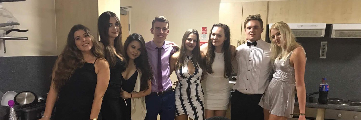 sandyythomass's profile banner image