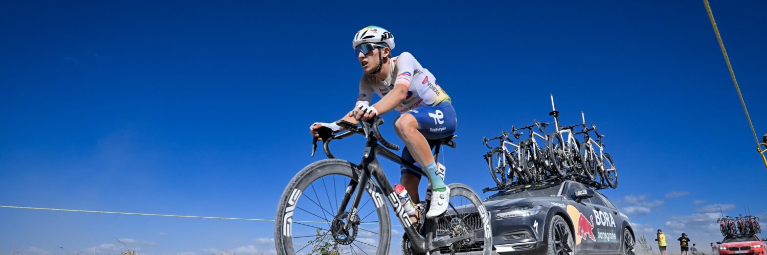 thomas gachignard banner