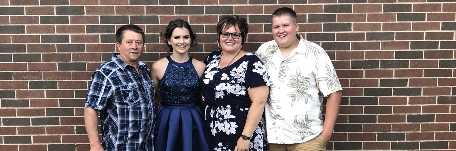 AngieDunn24's profile banner image