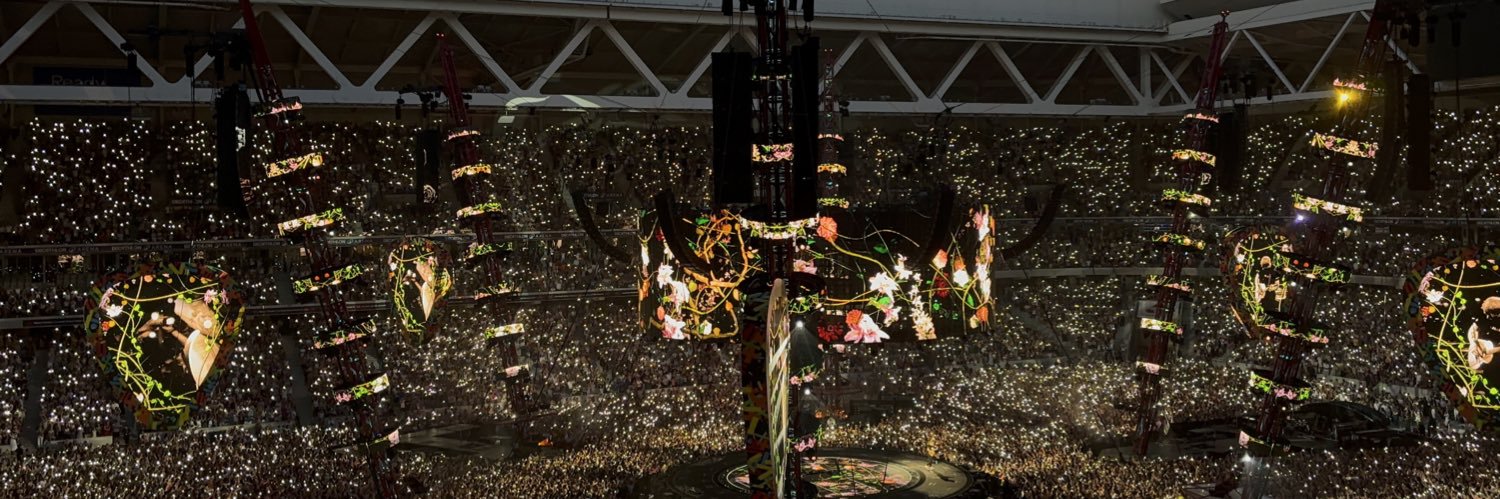 Caromnc_'s profile banner image