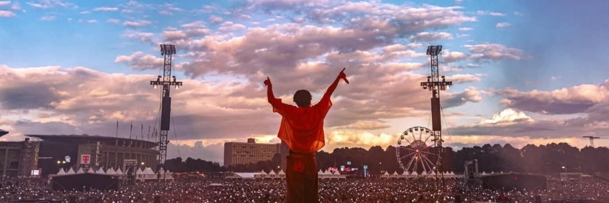 Paushimi01's profile banner image
