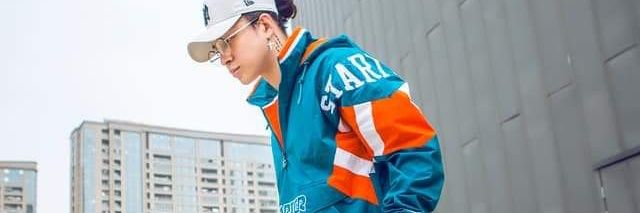 lynnedaza's profile banner image