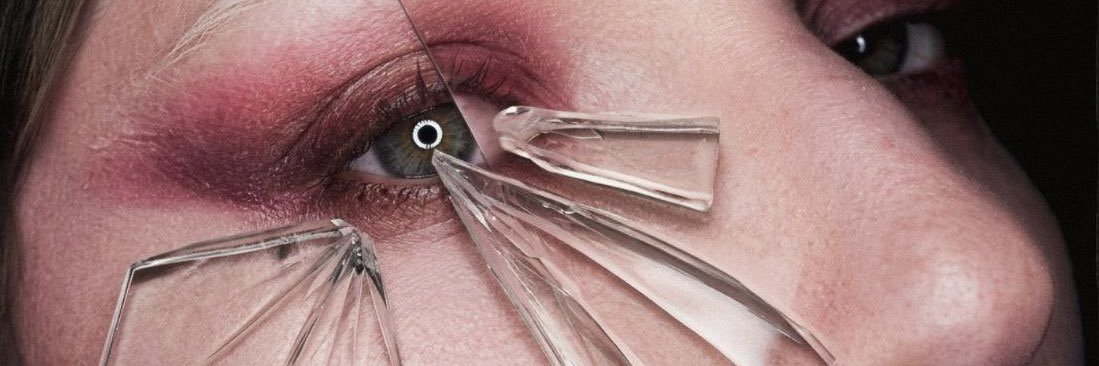 STREISAND LIKE SAND ON THE BEACH banner