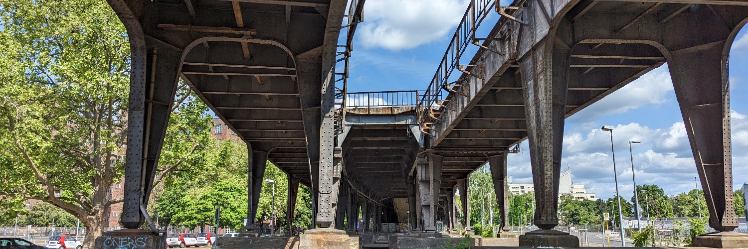 Chris Chinchilla banner