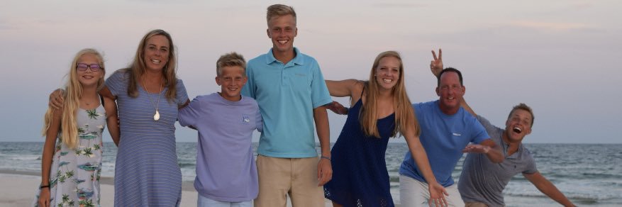 keelervanb's profile banner image