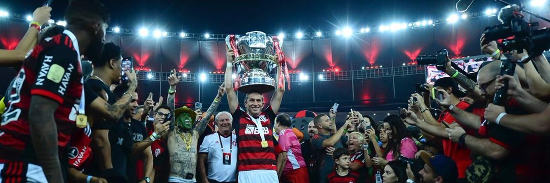 efarias_dinho's profile banner image
