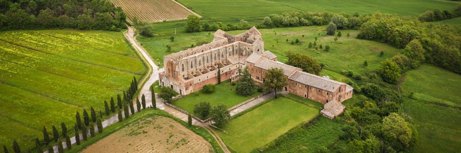 Sam 🤦🏻‍♀️🌴🖤 banner