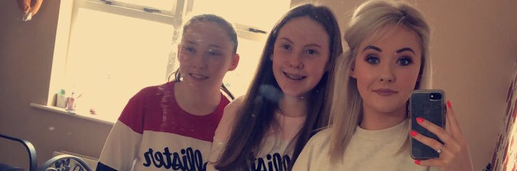 emmalou_94's profile banner image