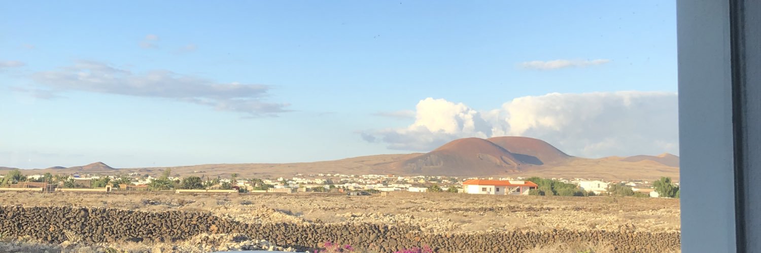 alejandragrm's profile banner image