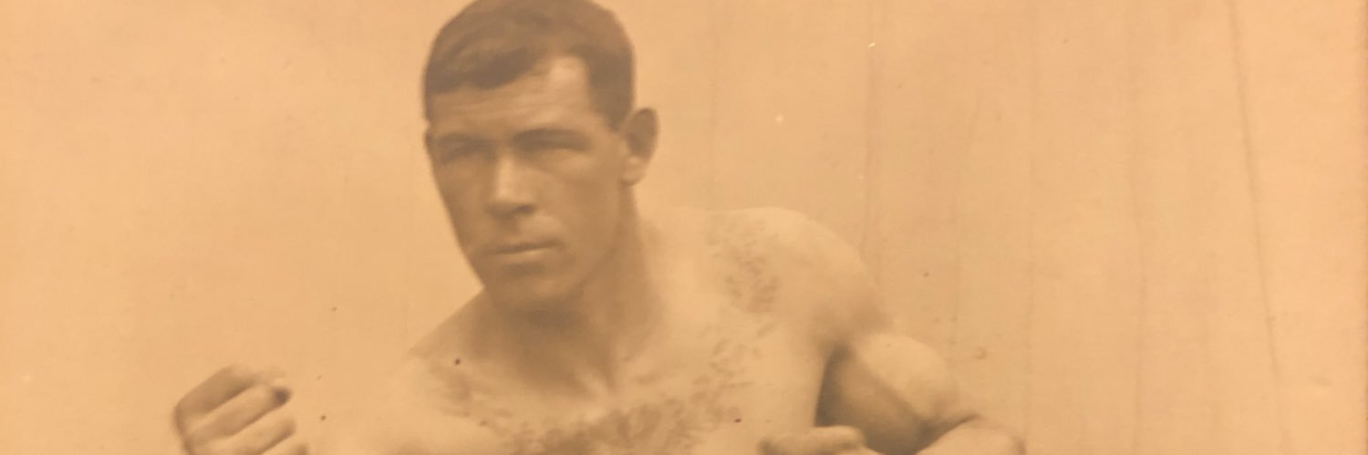 Steve ⚒🥊 banner