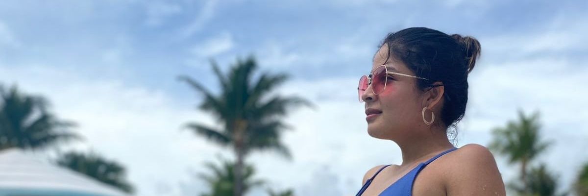 debanhiMorales's profile banner image