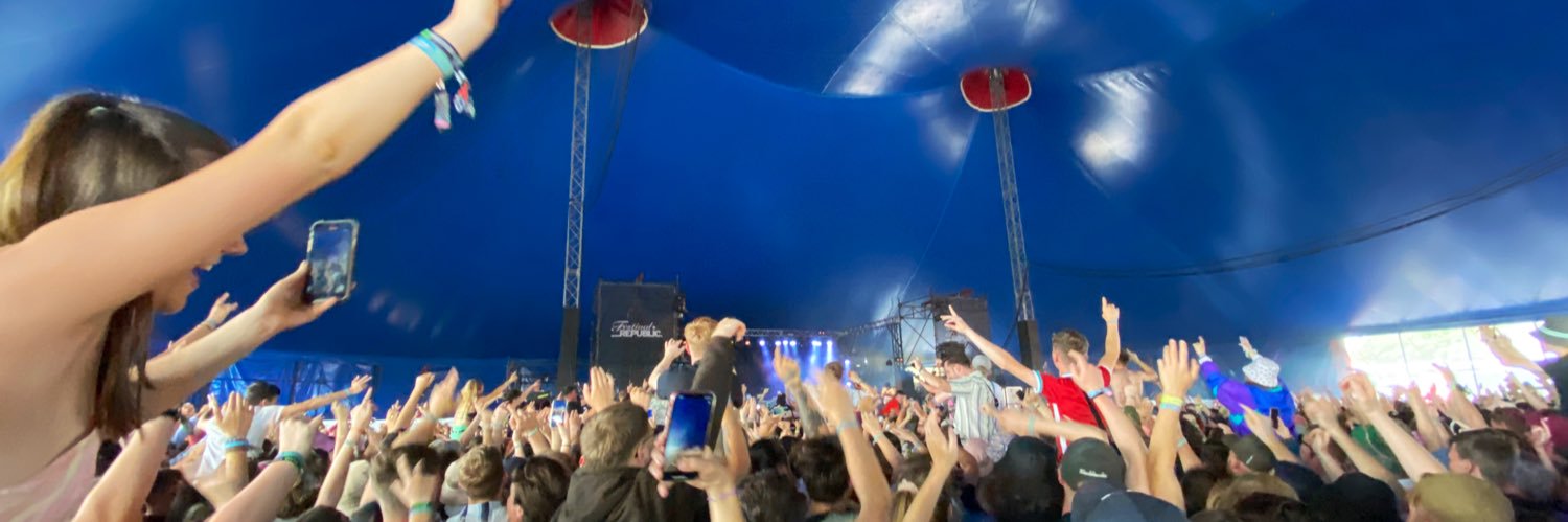 Alexander Harris 📻 banner