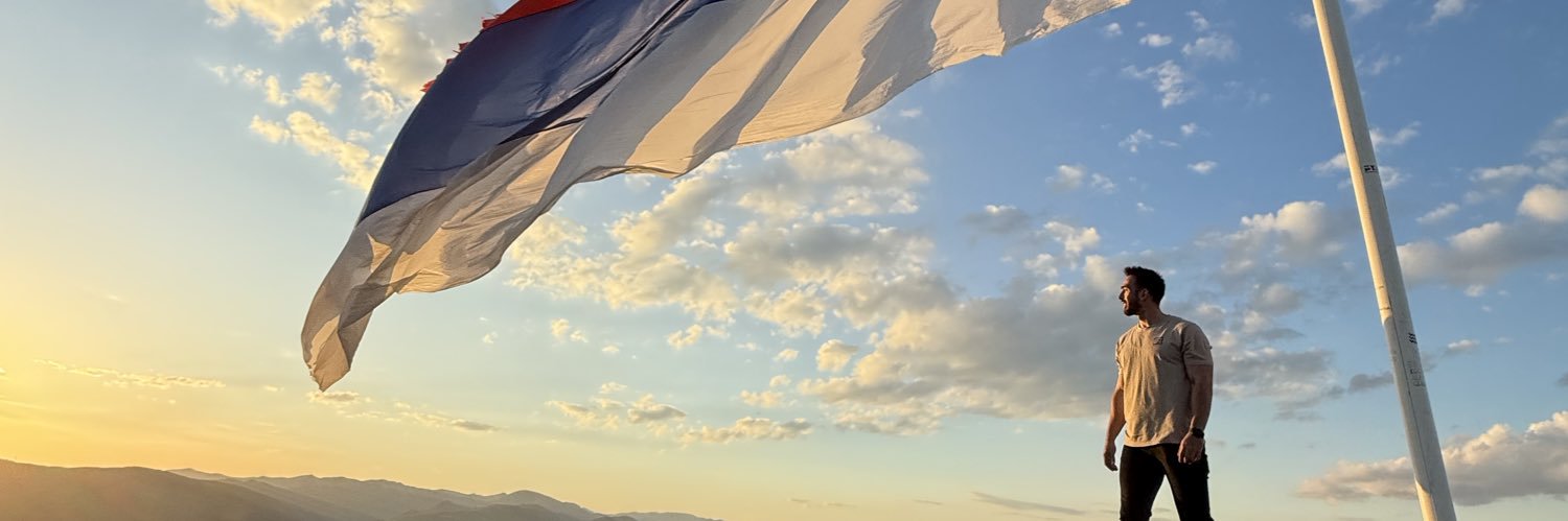 Milutinke's profile banner image