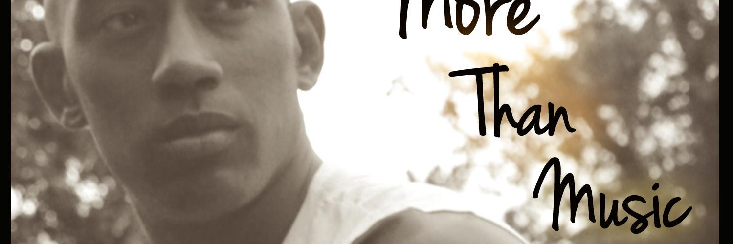 emkaydee82's profile banner image
