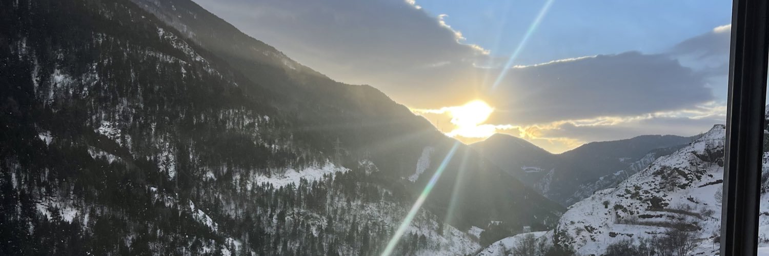 CrisStrainer's profile banner image