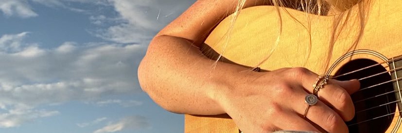 gillian_krystal's profile banner image