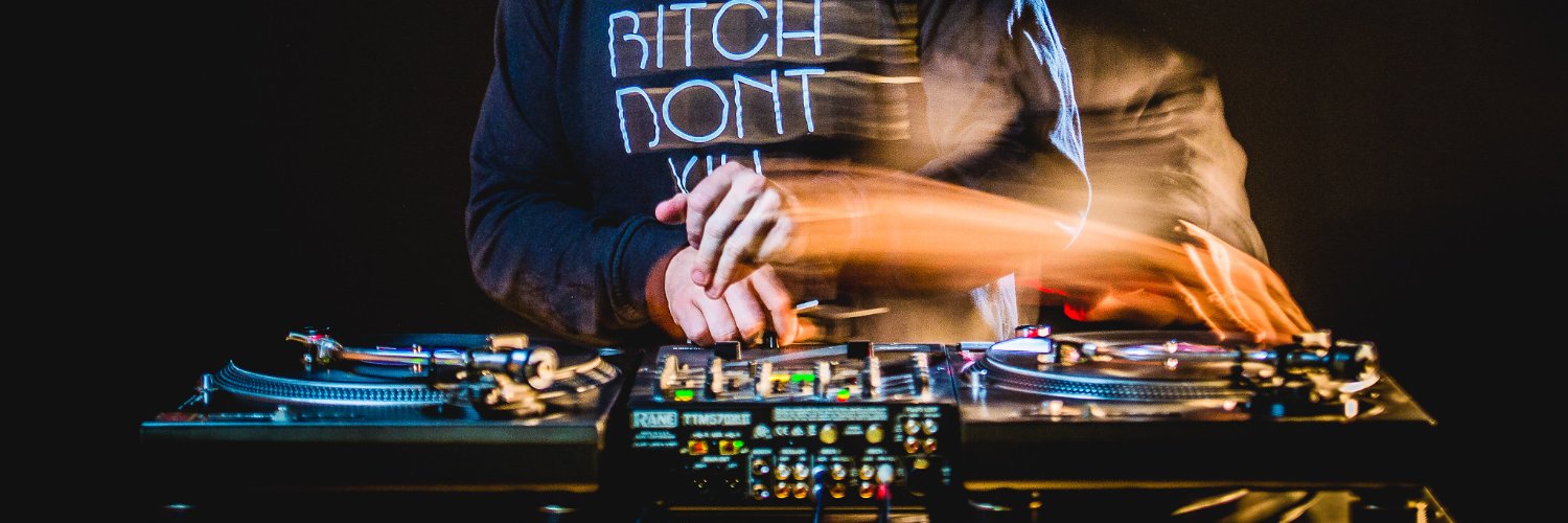DJsoosh's profile banner image