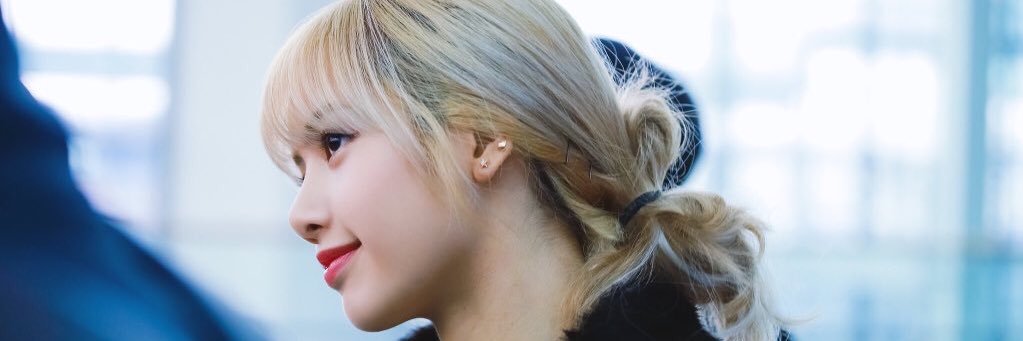 나나나 banner