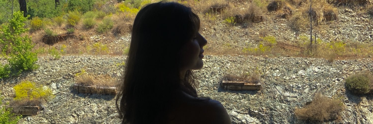 Meeeeliike's profile banner image