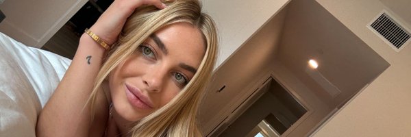 Deloss_AnnaLA Profile Banner