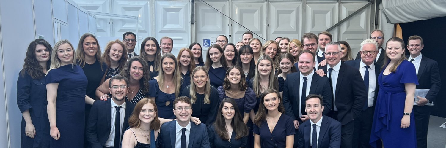 Côr Llundain banner