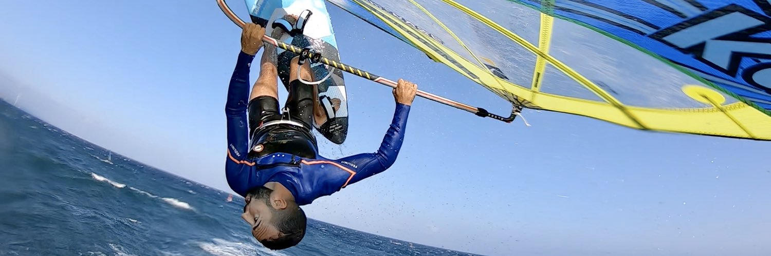 Omar Sánchez banner