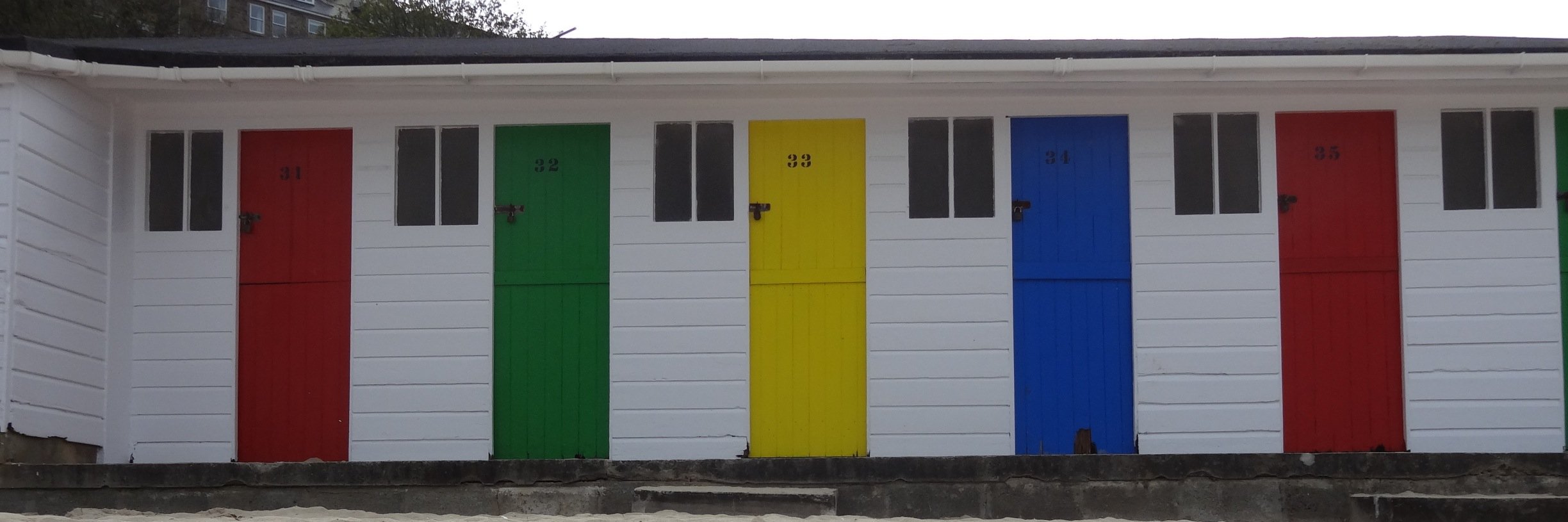 St Ives Tweets banner