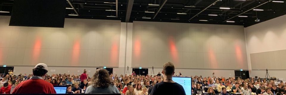 Referentene på ET22 banner