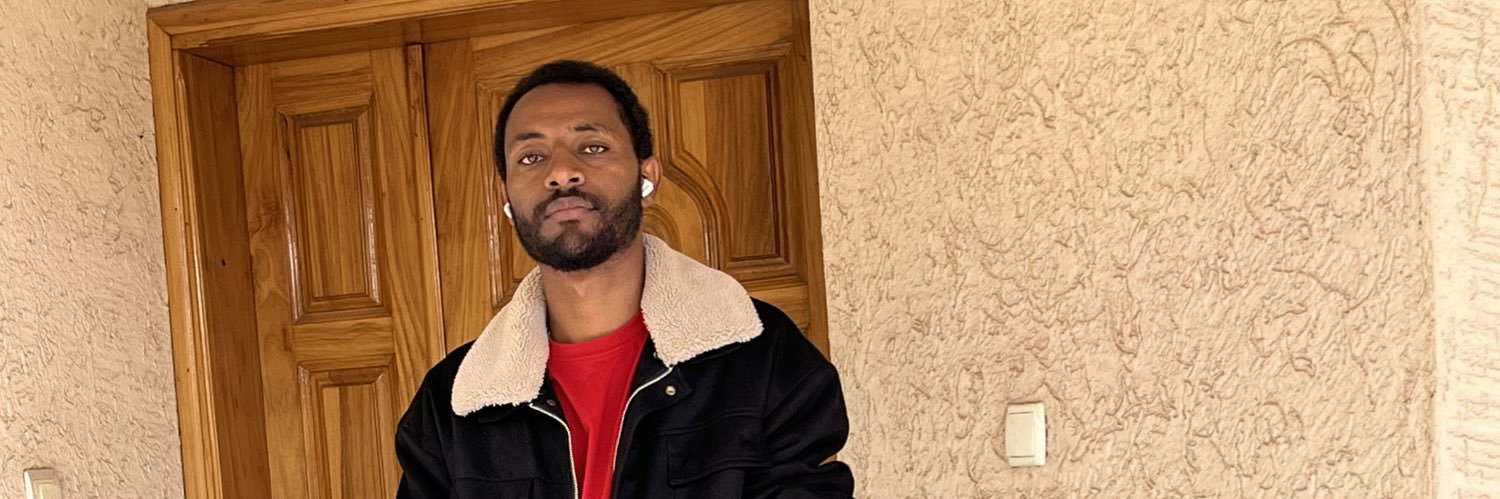JJomole's profile banner image