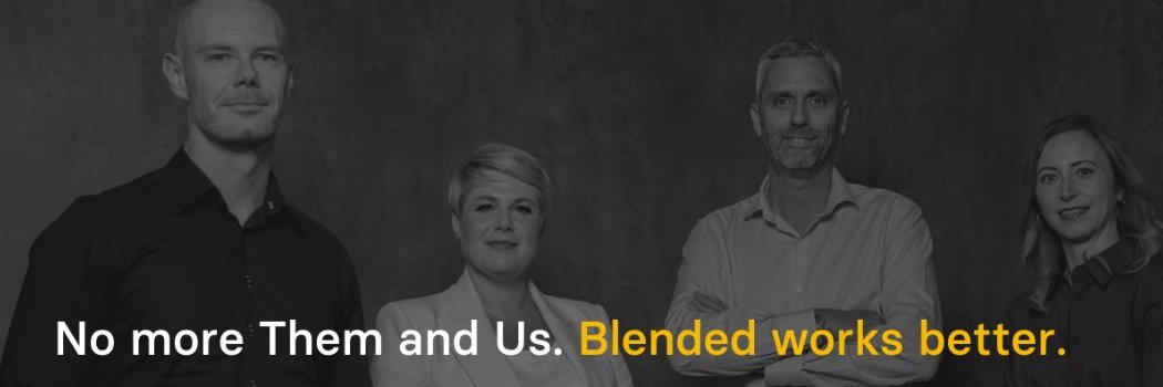 A N D Y C D O Y L E™ banner