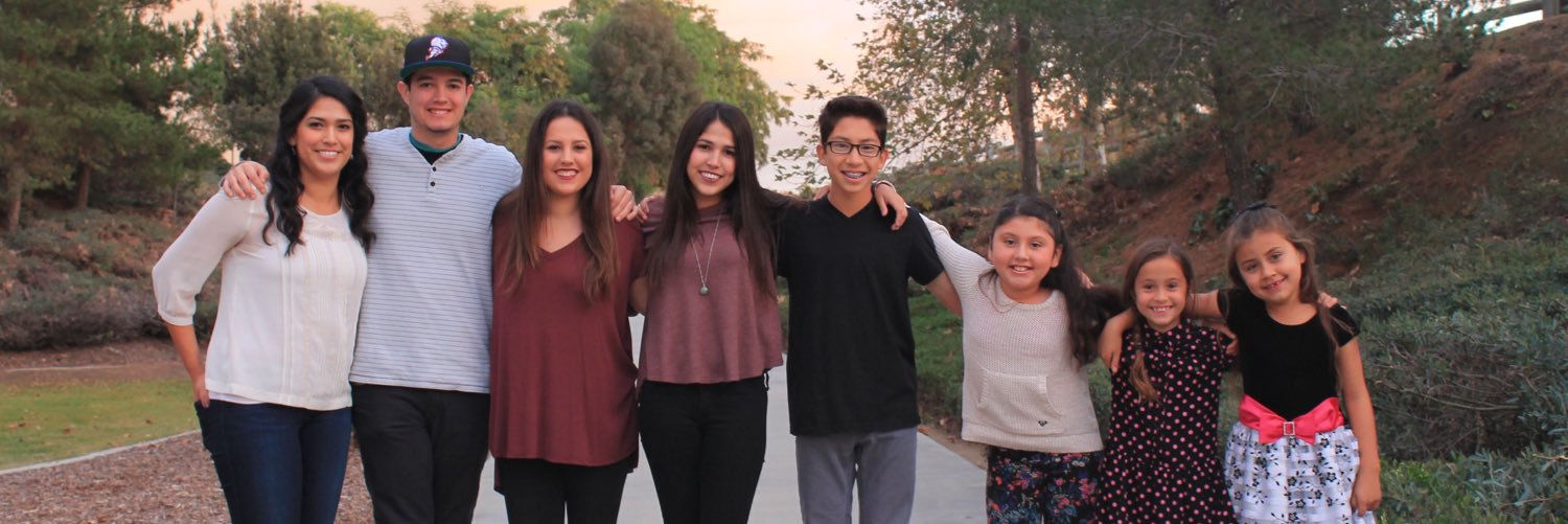 arielfloressss's profile banner image