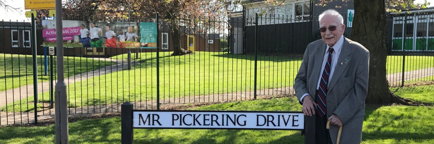Holl86Pickering's profile banner image