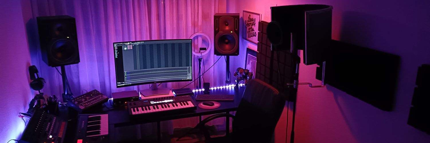 darticon's profile banner image