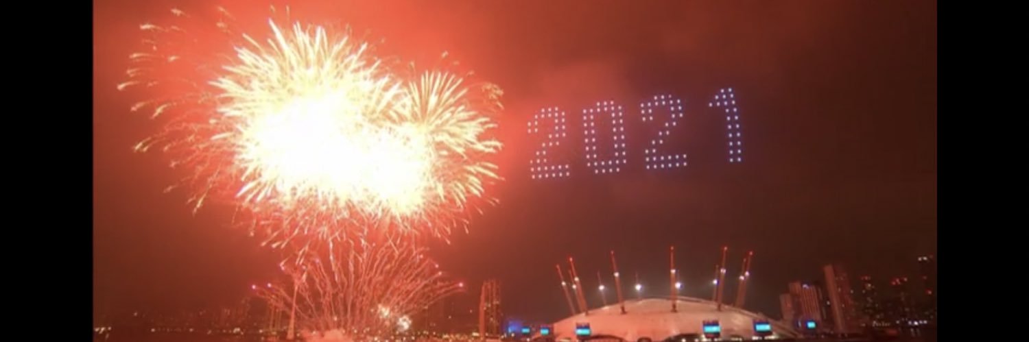 Stuart Chee 💙 banner