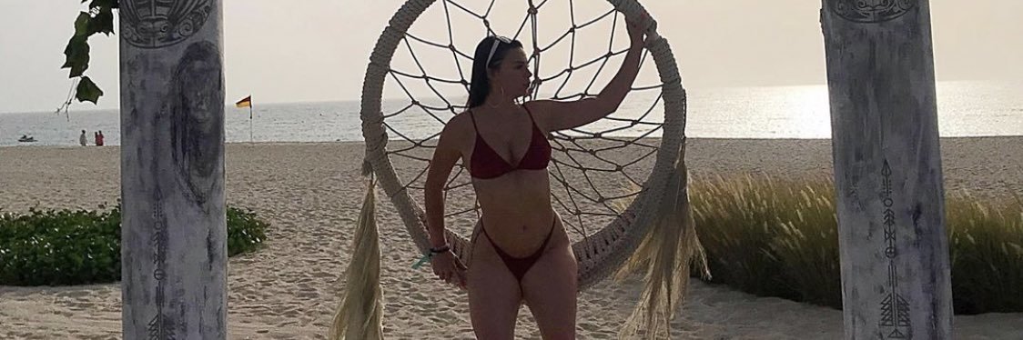 Lauralefruit's profile banner image
