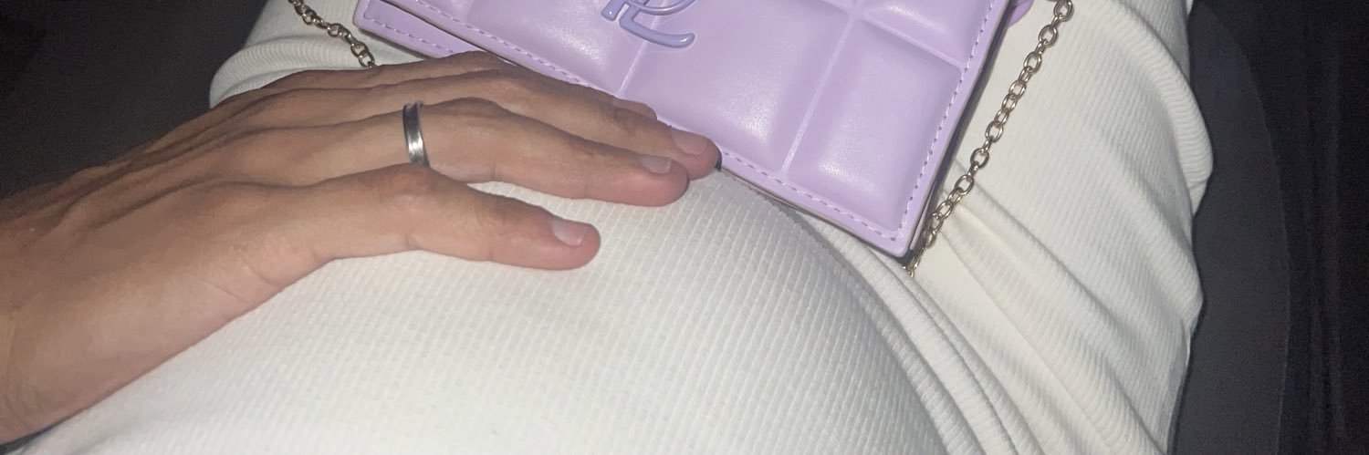 AmandaMoretti98's profile banner image