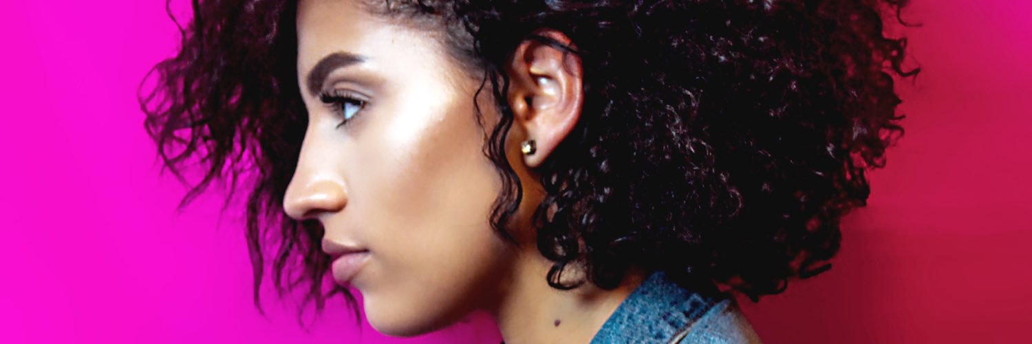 NICOLE • banner