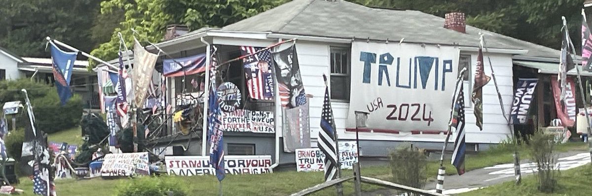 Lisa 🇺🇸🇺🇸🇺🇸 banner