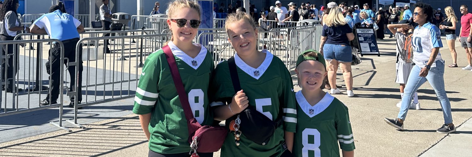 Jordan Compton banner