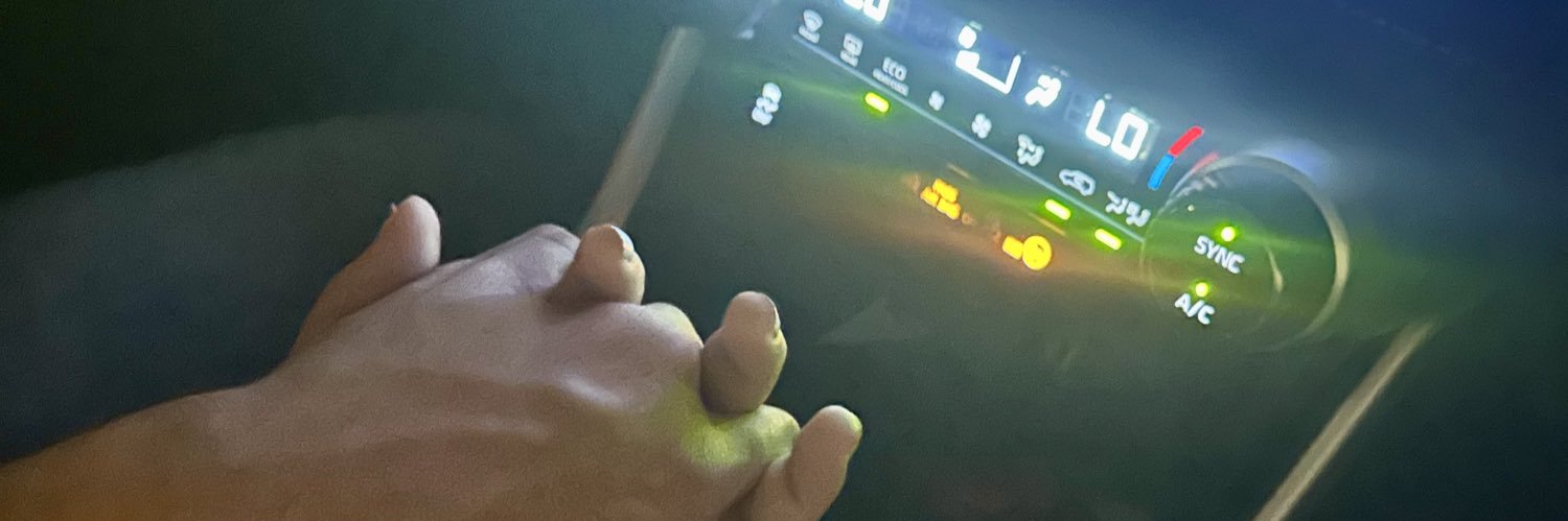 ayyissa12's profile banner image