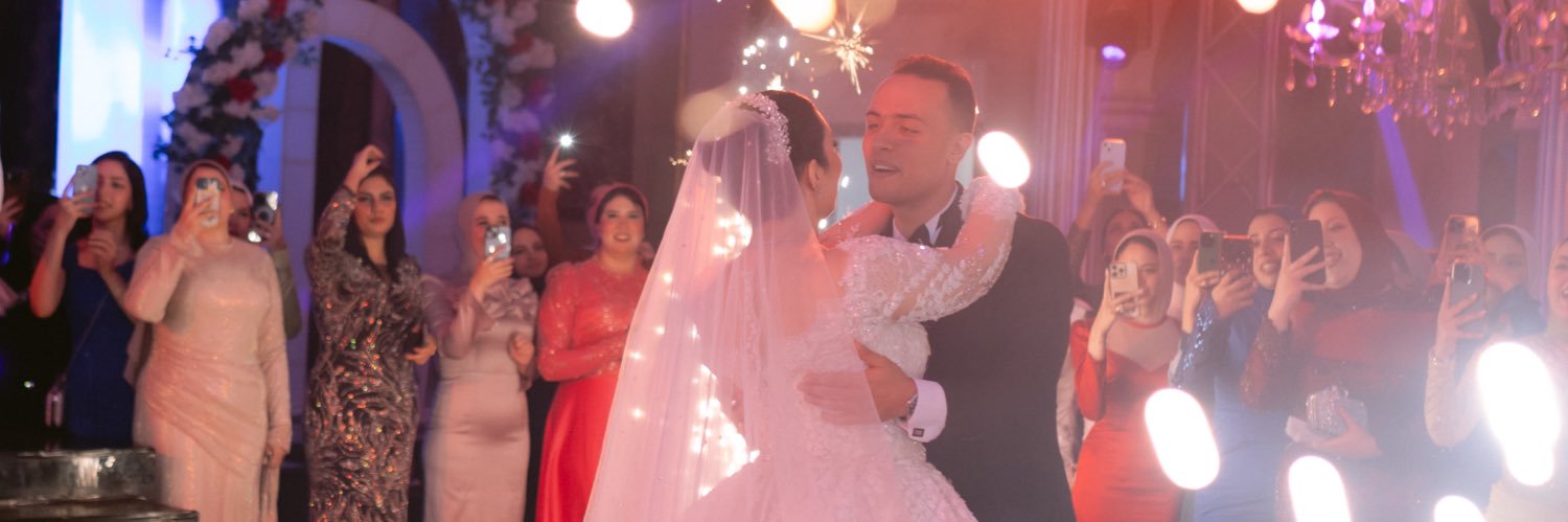 Hania_zarad's profile banner image