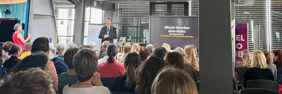 Coinjoined Chris ⚡ banner