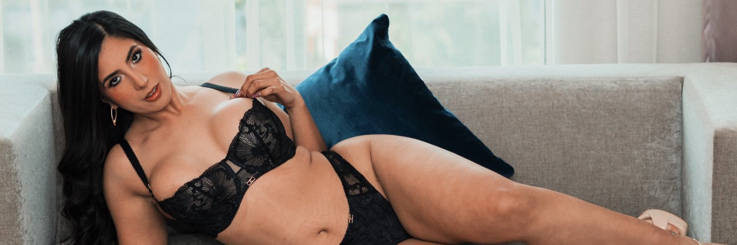Valeria isabel banner