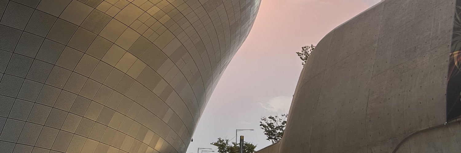 irepop's profile banner image