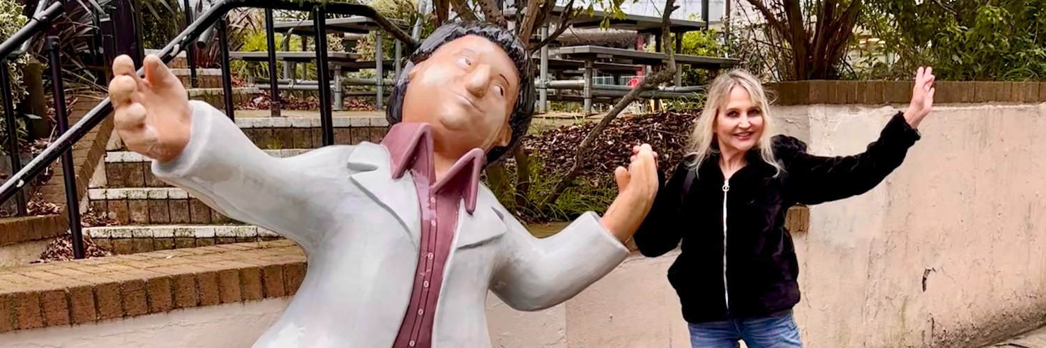 Eva Gray 🎭 🎬 banner