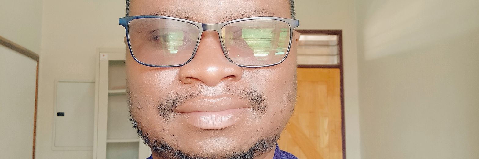 iamvictorphiri's profile banner image